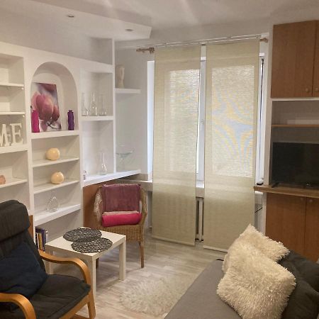 Apartament Przy Stadionie Appartamento Tychy Esterno foto