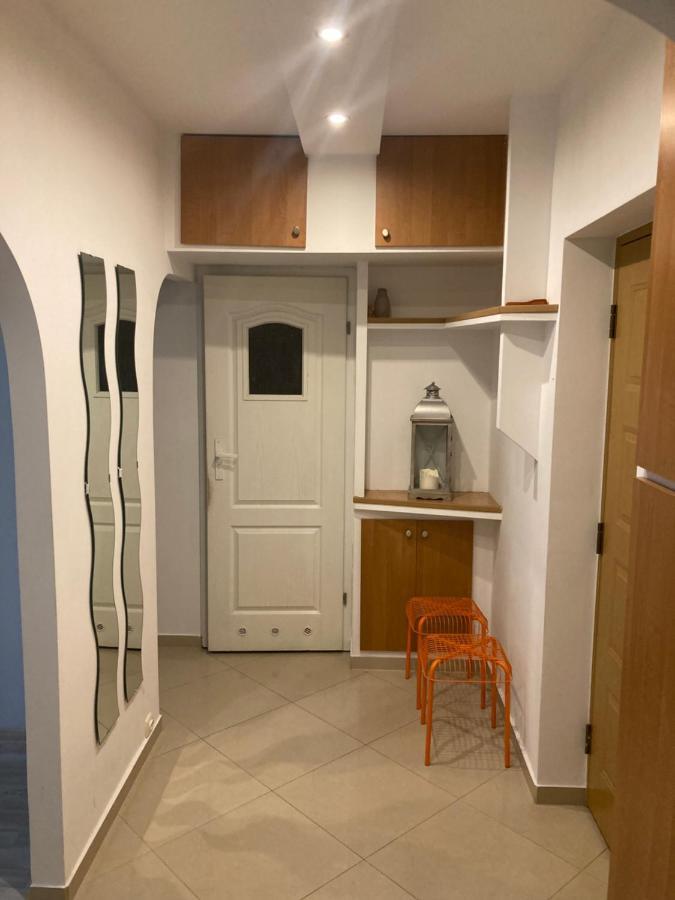 Apartament Przy Stadionie Appartamento Tychy Esterno foto