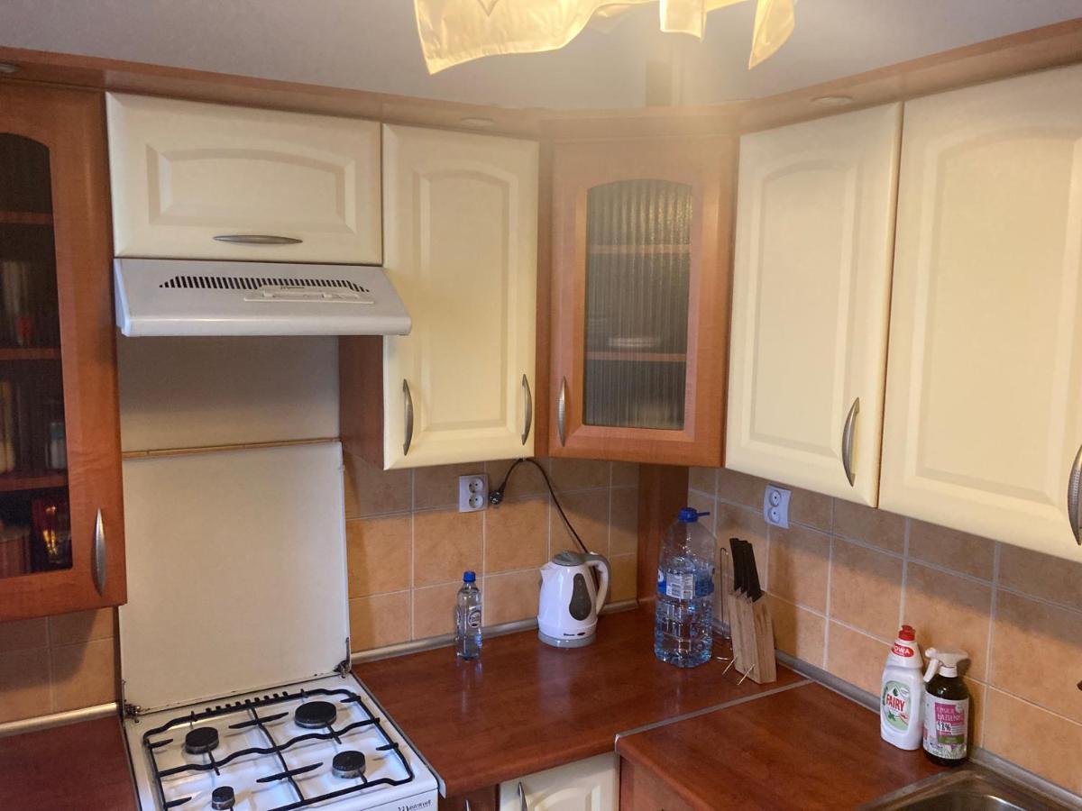 Apartament Przy Stadionie Appartamento Tychy Esterno foto