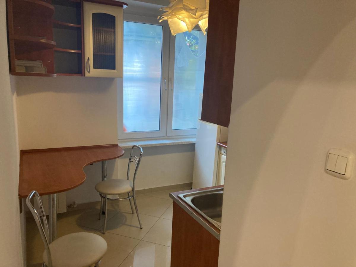 Apartament Przy Stadionie Appartamento Tychy Esterno foto
